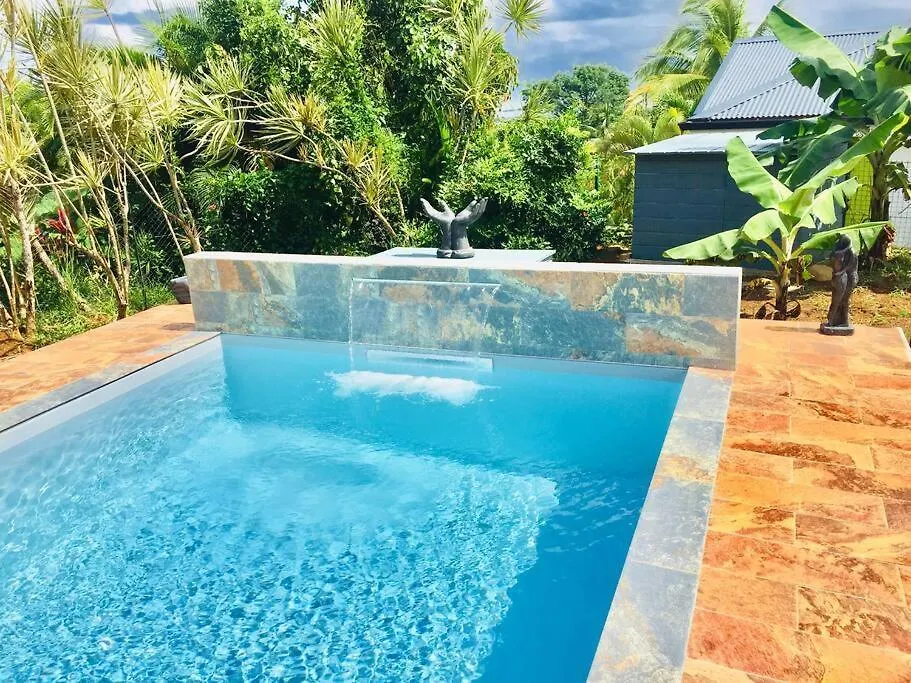 Апартаменты Chez Kelly Et Nicolas, Le Paradis De Sofaia Сент-Роз